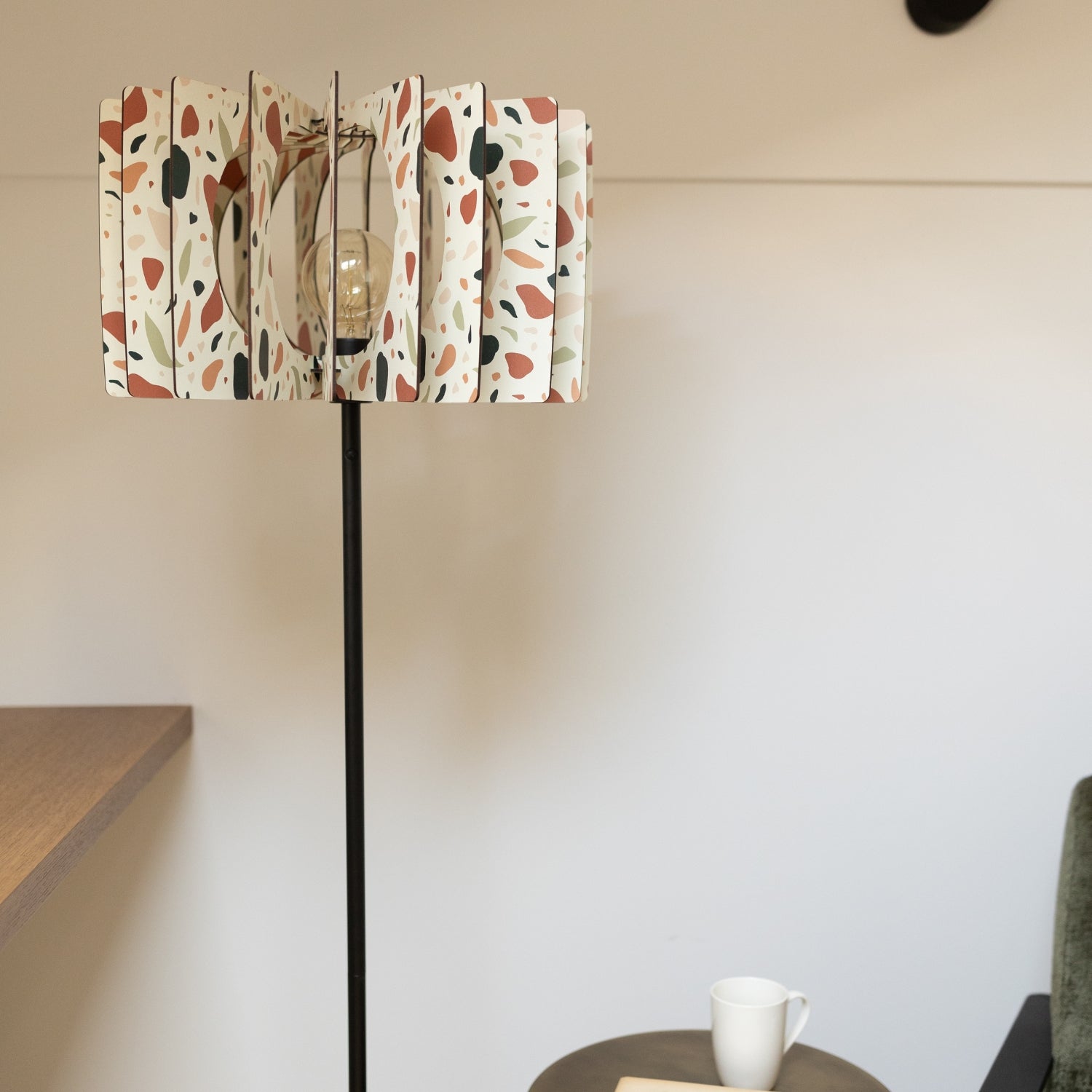 Scarlet floor lamp