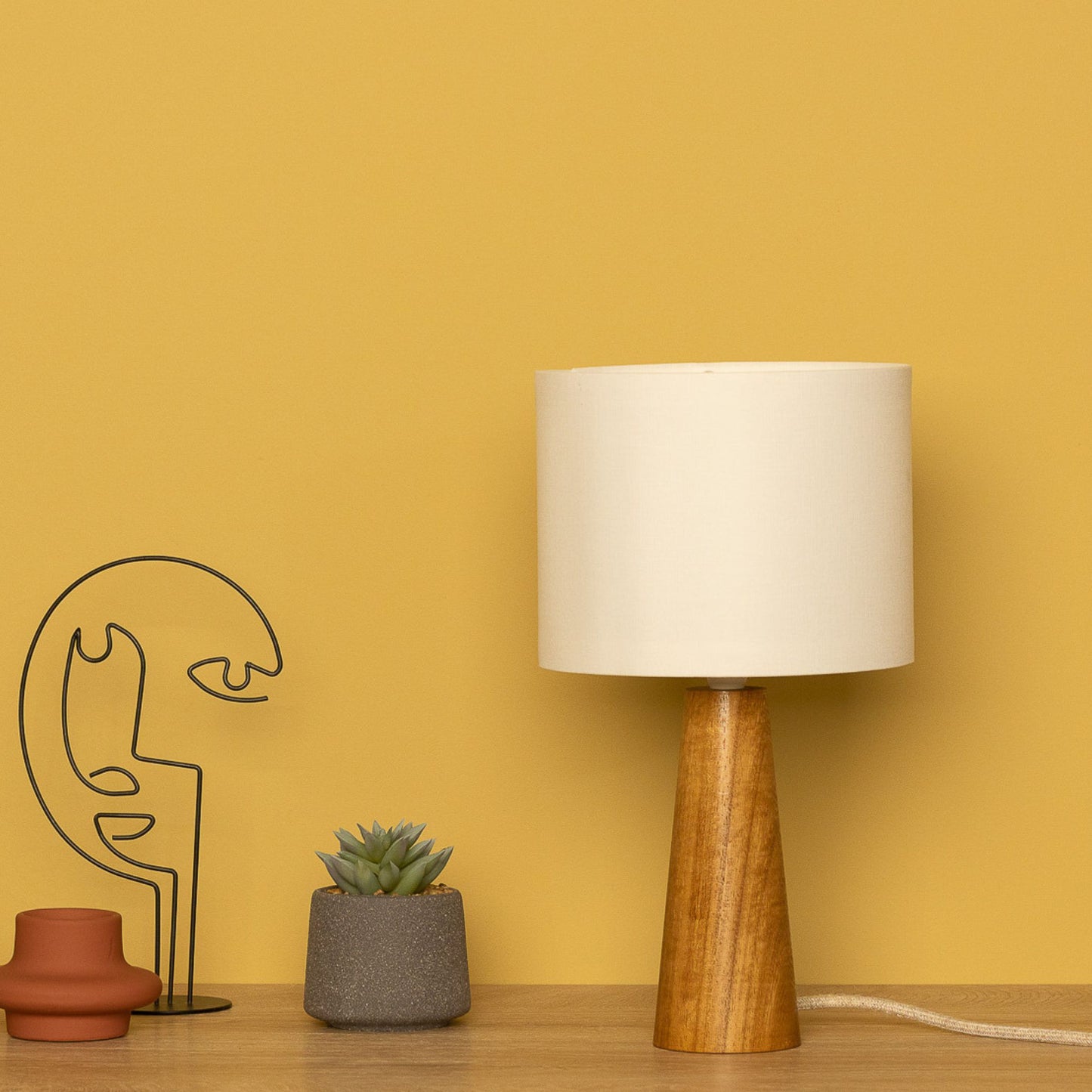 Vector Small Wood Table Lamp